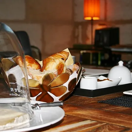 Chateau De La Grave B&B Bourg-sur-Gironde