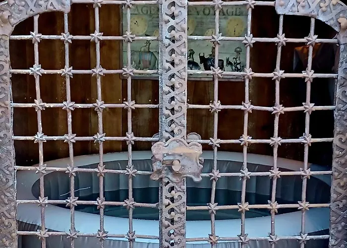 Bed and Breakfast Chateau De La Grave Bourg-sur-Gironde