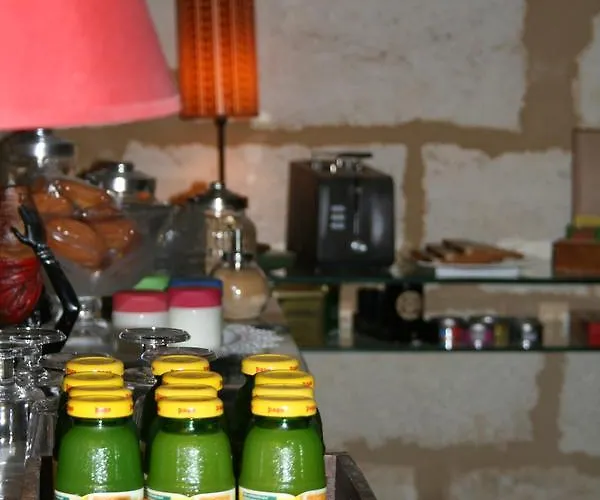 Chateau De La Grave Bed & Breakfast 4*